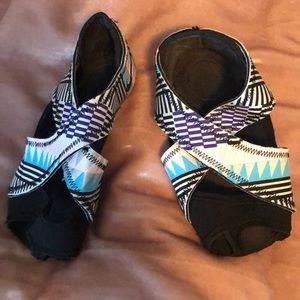 NIKE Studio Wrap Shoes